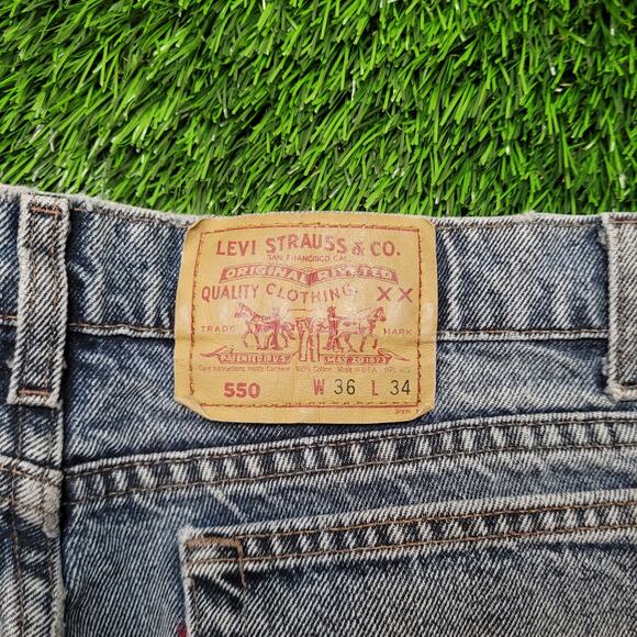 VTG 90s Levis 550 Dad Jeans Mens 34x32 USA Made Stone Wash Tapered - Picture 9 of 11
